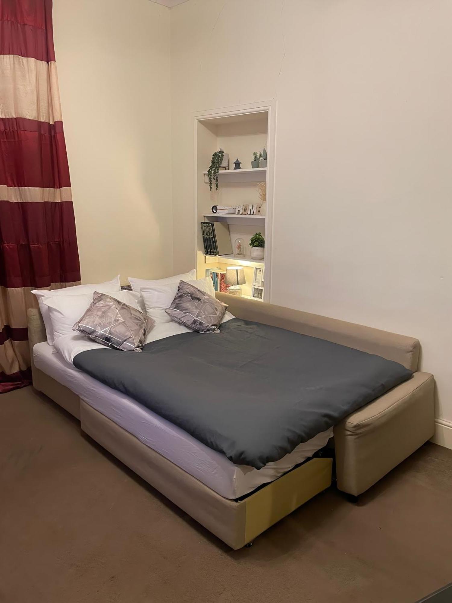 Appartement Comfy 2 Bedroom Flat Near City Center *